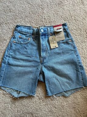 🔥Levi's 501 Women's Light Blue Denim Cutoff Shorts new